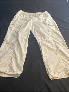 GAP White Womans Cargo Pants - Relaxed Utility Style Size XL